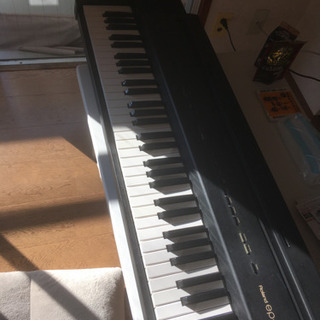 電子キーボード　RolandEP7II