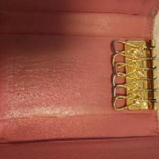 MIUMIU クロコ型押しキーケース ST.COCCO LUX ANTICOの画像