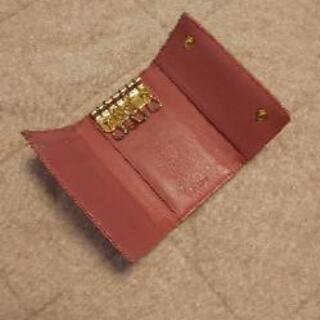 MIUMIU クロコ型押しキーケース ST.COCCO LUX ANTICOの画像
