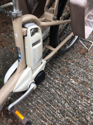 Ｍ５Ｇ電動自転車Ｗ１５Ｊブリヂストンアンジェリーノ４アンペア前後２２インチ