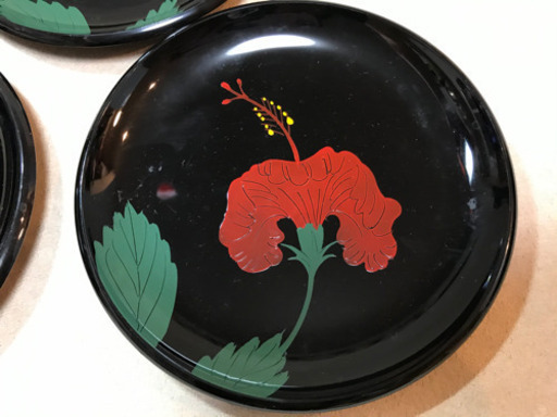 漆塗りの漆器