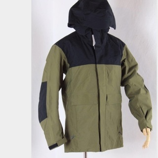 AHハイブリッドダウンスノーボードパーカ ユニクロ 平野歩夢