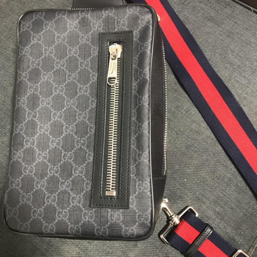 GUCCIグッチ　GGスプリーム　ベルトバッグ　ボディーバッグ