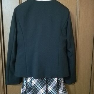 女児フォーマルスーツ 150cm 卒業式の画像