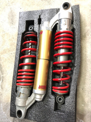 CB400SF REVO リアサスペンション