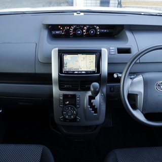 ⭐誰でも車がローンで買える⭐🚗自社ローン専門店🚗ノア Ｓ パールの画像