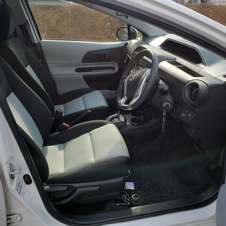 総額73万円😉アクア　😉NHP10😉パール😉車検２年付😉1.3万㎞の画像