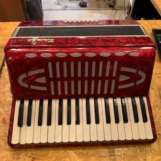 アコーディオン　トンボ楽器