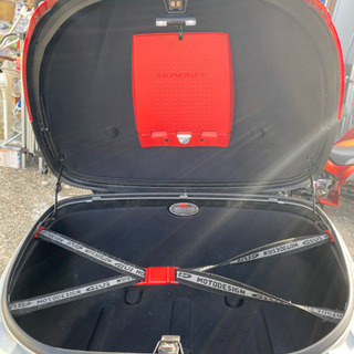 CBR1100XX用ステー付き　GIVI　ジビ　パニアケース　リアBOXの画像