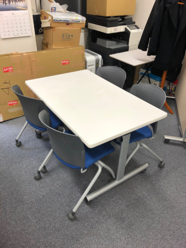 ＊中古＊打合せセット 事務所 会議テーブル・キャスター付椅子4脚