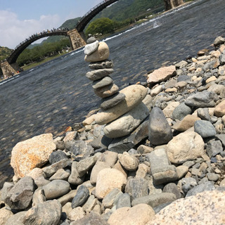 足場組みます。