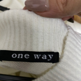 vネック長袖の画像