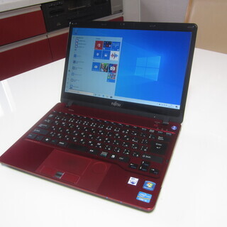 2月７～9日限定ｯ！【美品＋新品SSD＋ｉ３搭載＋新品バッテリー搭載ノートＰＣ】windows１０