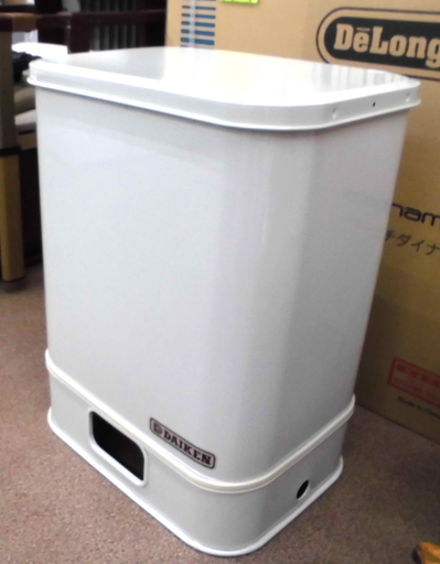 ダイケン 灯油タンク 室内用 47ℓ 角型 DK-50S ホームタンク 札幌 西岡店