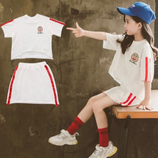 新品☆韓国☆キッズ☆セットアップ☆サンダル付き☆の画像
