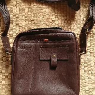 BALLY 本革バッグ