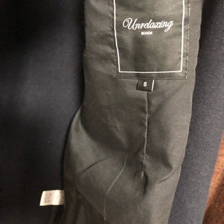 新品タグ付き チェスターコートの画像