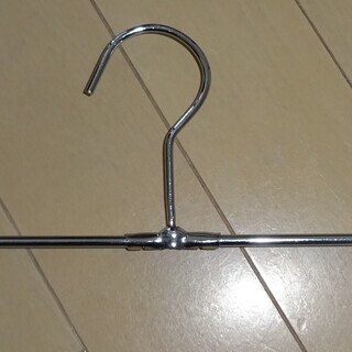 ******決まりました*****値下げ！！ハンガー＆クリップ　合計１０個の画像