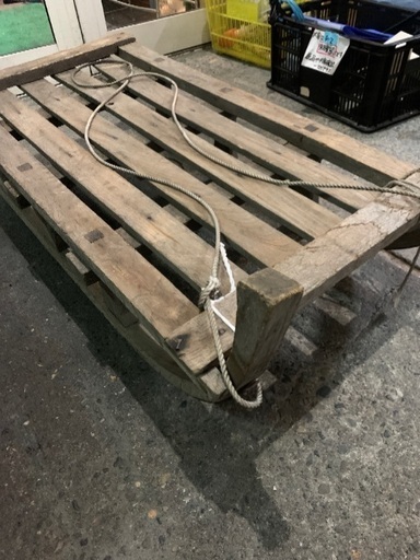 木製ソリ　中古