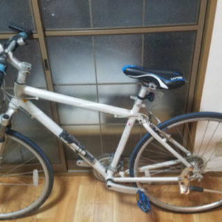 GIANT CS3200