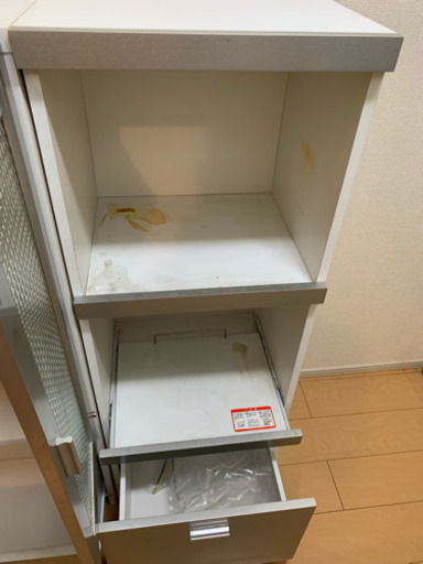 家電棚