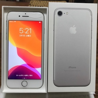 SIMフリー😃  iPhone7 128G シルバー/箱付き