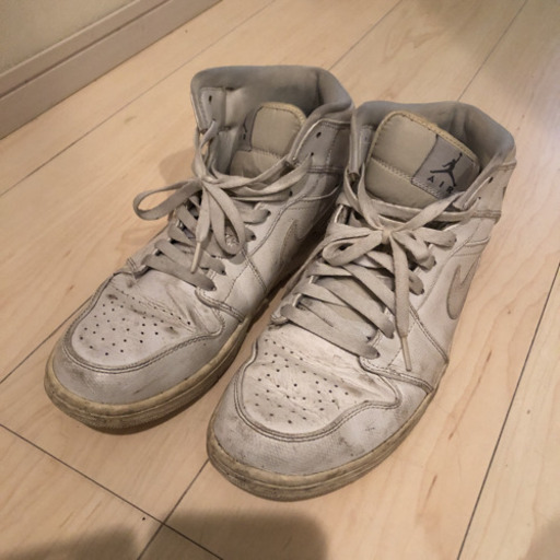 NIKEジョーダン1ホワイト使用感あり29センチ