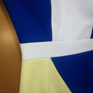 Sobre 切り替えワンピースの画像