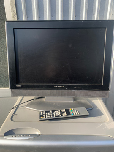 DX19型液晶テレビ  2009年