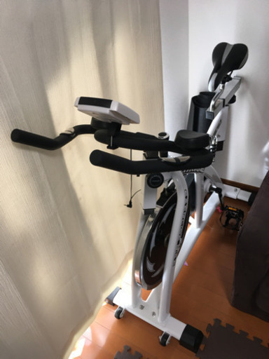HAIGE スピンバイク　エアロバイク　フィットネス　ダイエット
