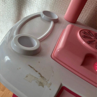 ピンクのキッチンの画像