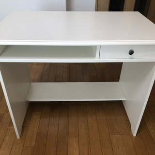 【無料でお譲りします！】勉強机・白　イケア（IKEA）