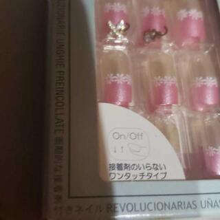 新品♪箱入り　お得２セット　ゆめかわ♡キラキラ×パール♡.*・゜ネイルチップ♡ニュアンスネイルの画像