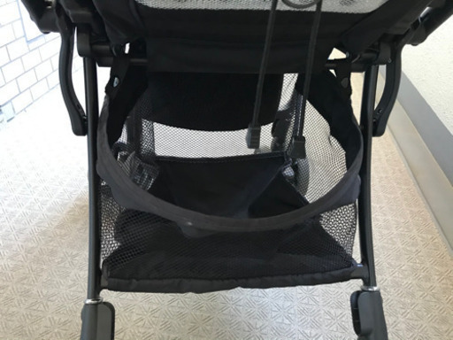 ☆美品☆アップリカ　ラクーナ　ネイビー　