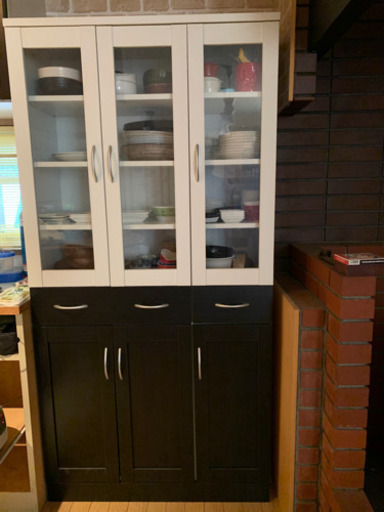 【お値下げしました！】大型食器棚 札幌