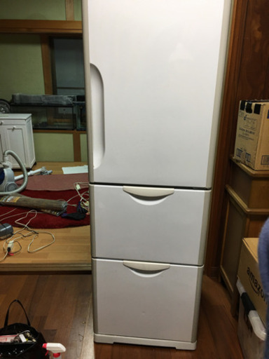 日立  ノンフロン 冷凍 冷蔵庫 3ドア R-S30ZMV 2010年 全定格内容積 302L