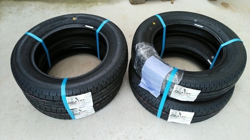 新品未使用　タイヤのみ　４本セット　155/65R13