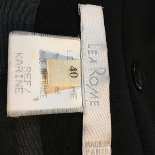 イタリア　毛皮付きコートの画像