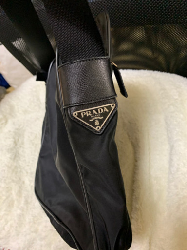 プラダ　ショルダーバッグ