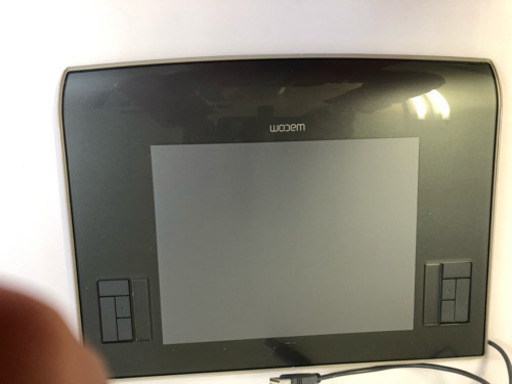 Wacom. intros.    Model. PTZ-630. タブレット