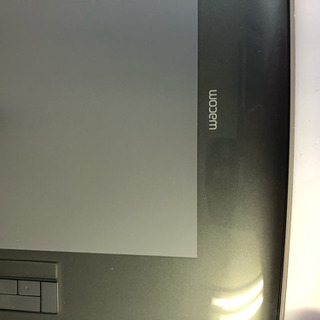 Wacom. intros.    Model. PTZ-630. タブレットの画像