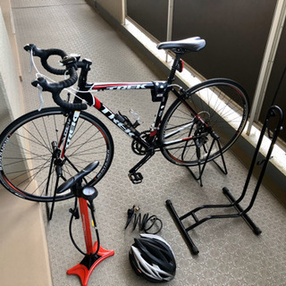 【再値下げ！】ロードバイクスターターキット！Trek1.1本体と付属品一式付き！
