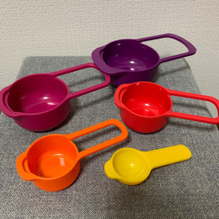 joseph joseph 計量カップセットの画像