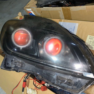 30プリウス ヘッドライトの画像