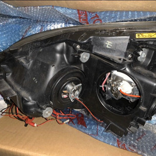 30プリウス ヘッドライトの画像