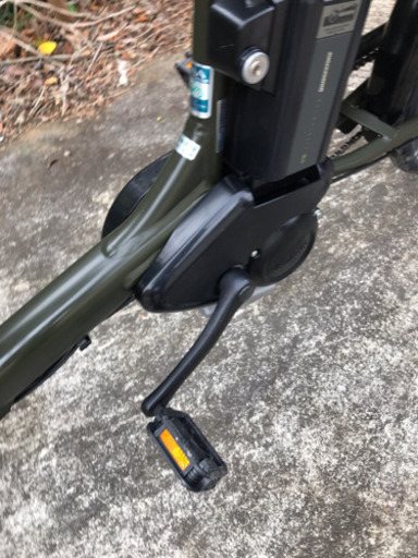Ｇ５Ｍ電動自転車Ｔ８１Ｗヤマハパスキッス２０インチ充電器なし　濃い緑 