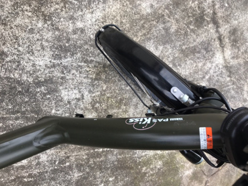 Ｇ５Ｍ電動自転車Ｔ８１Ｗヤマハパスキッス２０インチ充電器なし　濃い緑 