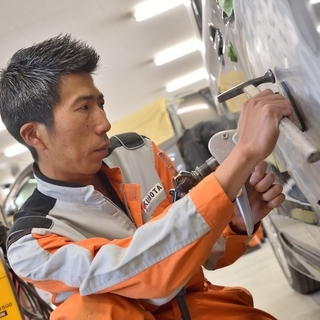 【佐賀県鳥栖市】窪田自動車　自動車整備士募集!!  創業50年以上の安心企業であなたのスキルを活かせます!!の画像
