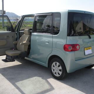 タント 福祉車両 助手席リフトアップ 車検３年1１月までの画像