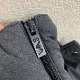 アルマーニ　ダウンの画像